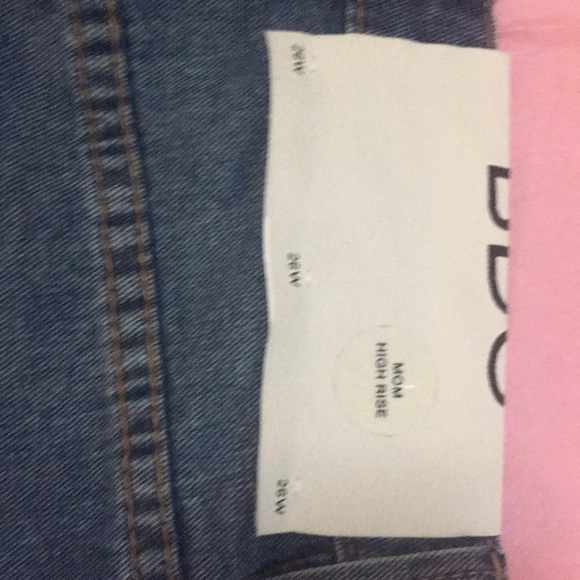 Jeans new worn once, from Urban Outfitters - Picture 4 of 4